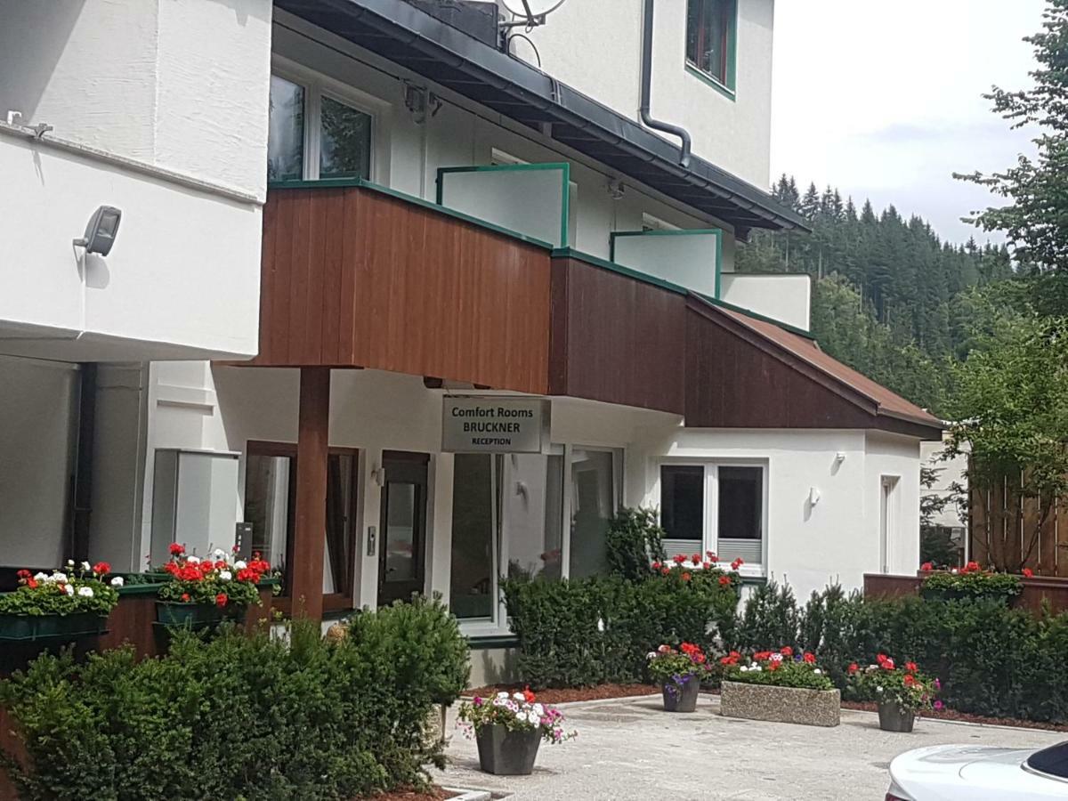 Comfort Rooms Bruckner Bad Gastein Bagian luar foto
