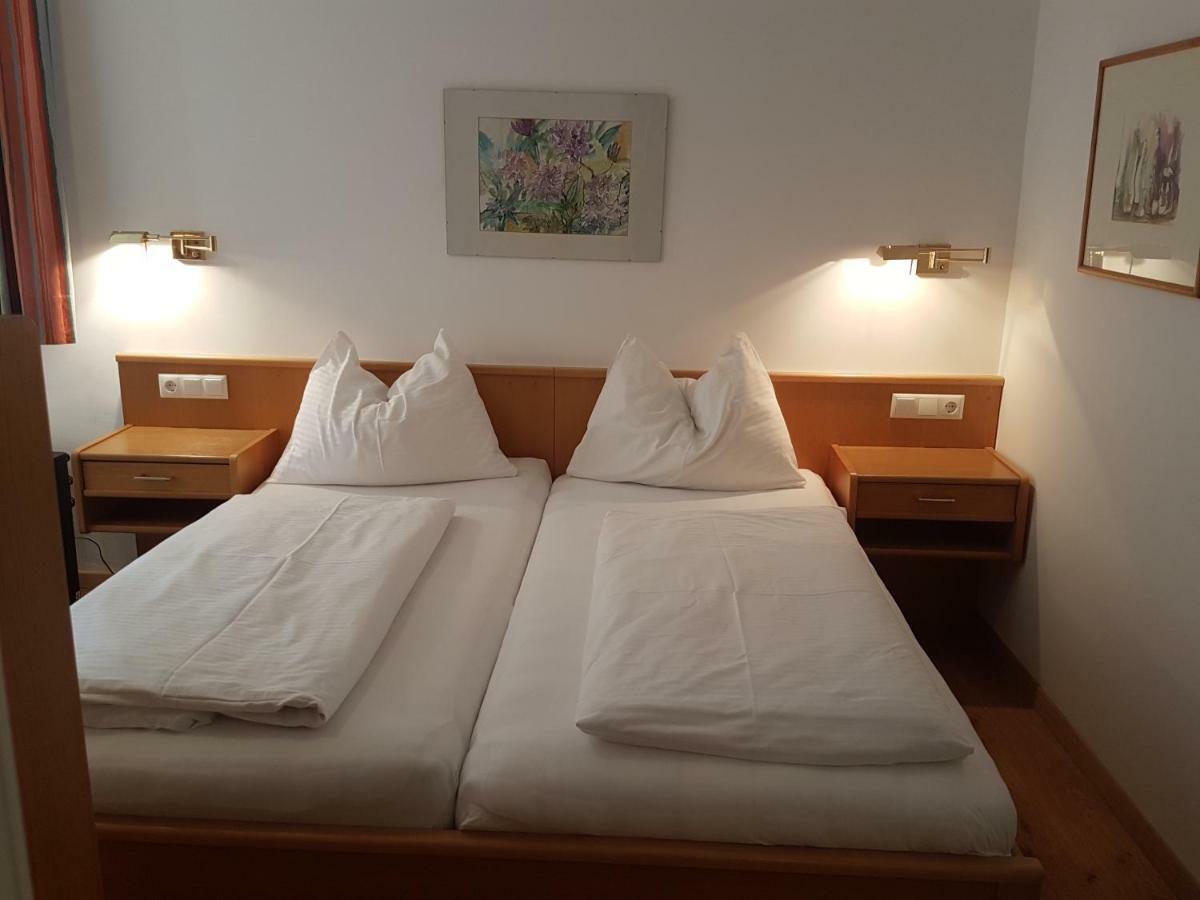 Comfort Rooms Bruckner Bad Gastein Bagian luar foto